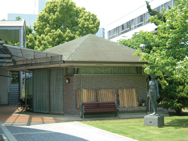 アウン庭園に設けられたアトリエ