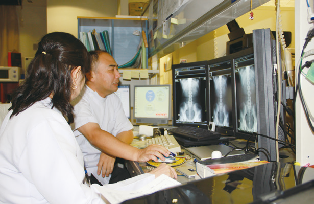 大雄会で研修を受けるミャンマーの医師